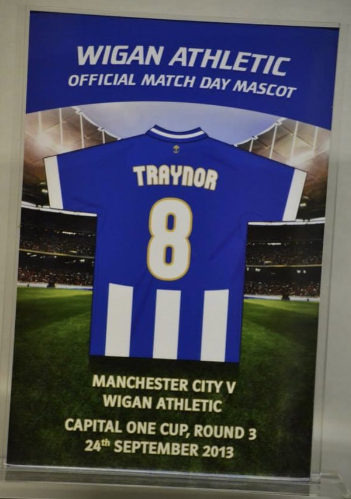 Baldie74's tweet photo. Just 4 months after beating Man City in the FA CUP final 2013 ๐ @charlottet640 was Wigan Ath mascot
Me wearing my โWembley 13โ top and her with Ben Watsonโs No 8 on her kit ๐๐ค
Most hated people in the Ethiad Stadium that night ๐ฏ
#wafc #shithousing https://t.co/TeV4SCPRnw