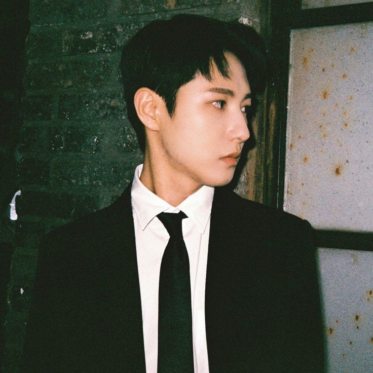 madebyzha's tweet photo. ineffable

; Huang Renjun au
by @.dustpopifce https://t.co/7v6NmqQIe2
