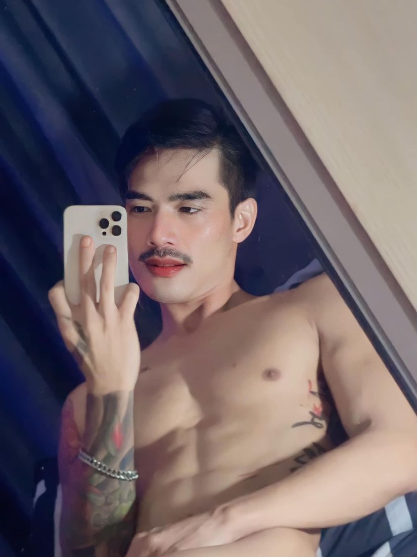 Panichacake's tweet photo. https://t.co/4UKUxkMyoG    พี่กิจคนดังมีคลืปมาใหม่แล้วนะคะ  อยากดู @55happy 😳🫡☺️ https://t.co/d3693QlAW5
