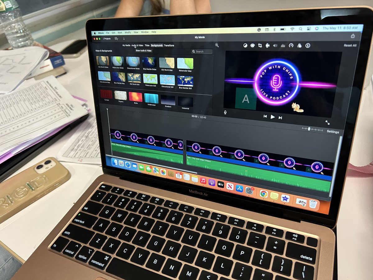 metadatachick's tweet photo. Fun morning @Garden_City_HS working on podcasts with students @Garden_City_HS in @Coach_Bilello business classes. @MrDavolaGCUFSD #tlchat https://t.co/K3PvQGHKD0