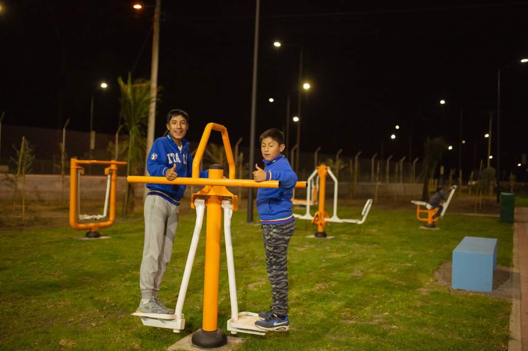 Napo Cadena tweet media