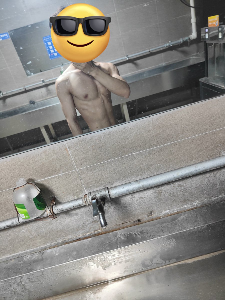 kunkun16cm's tweet photo. 济南有没有姐姐喜欢我这样的 https://t.co/fEkQt40Ej2