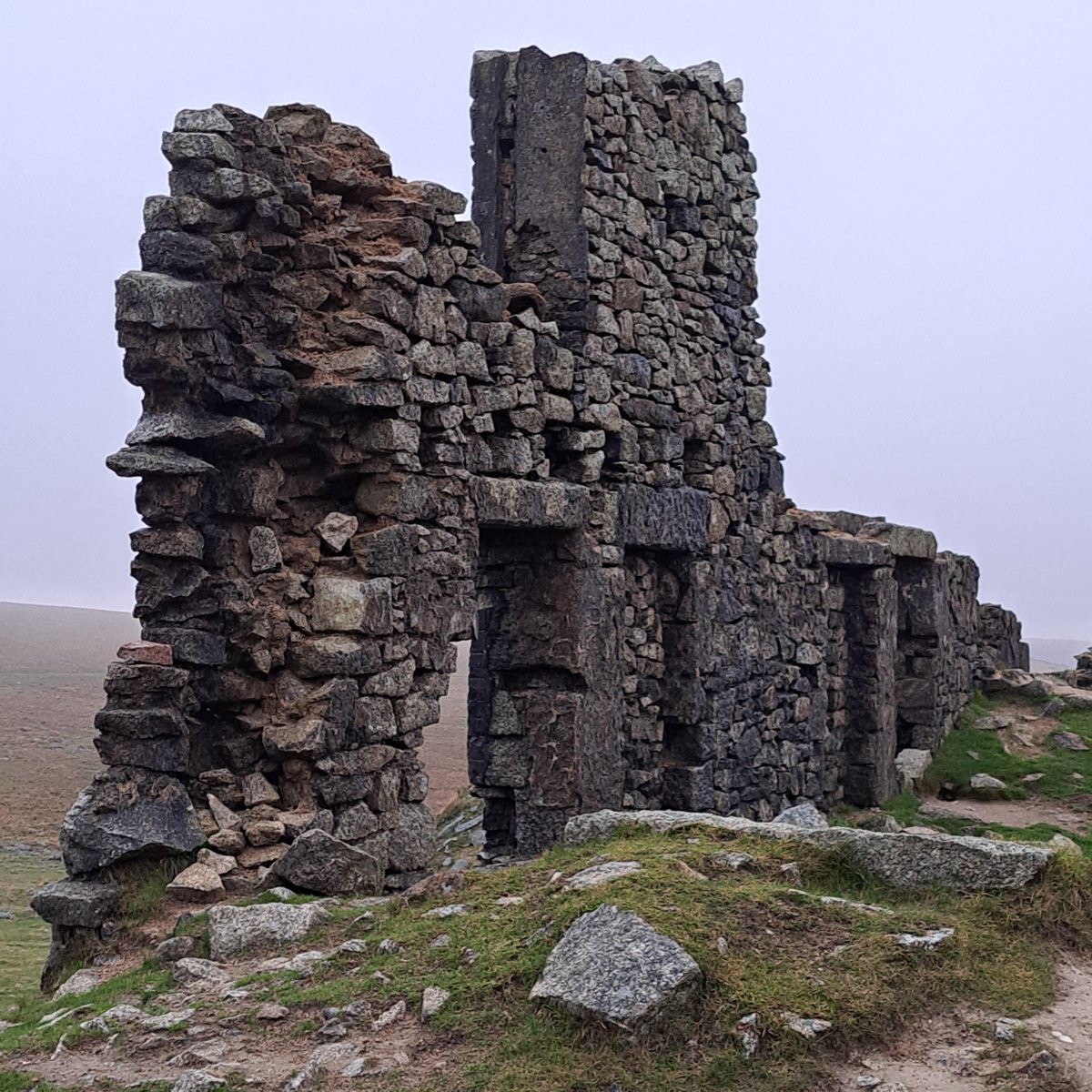 CIfA's new Heritage Crime Group holds its inaugural meeting on 15th May. It will bring together archaeologists, heritage professionals and law enforcement agencies to tackle the issue of #heritagecrime in the UK and beyond. For further details, visit: ow.ly/AsXf50Oltsu