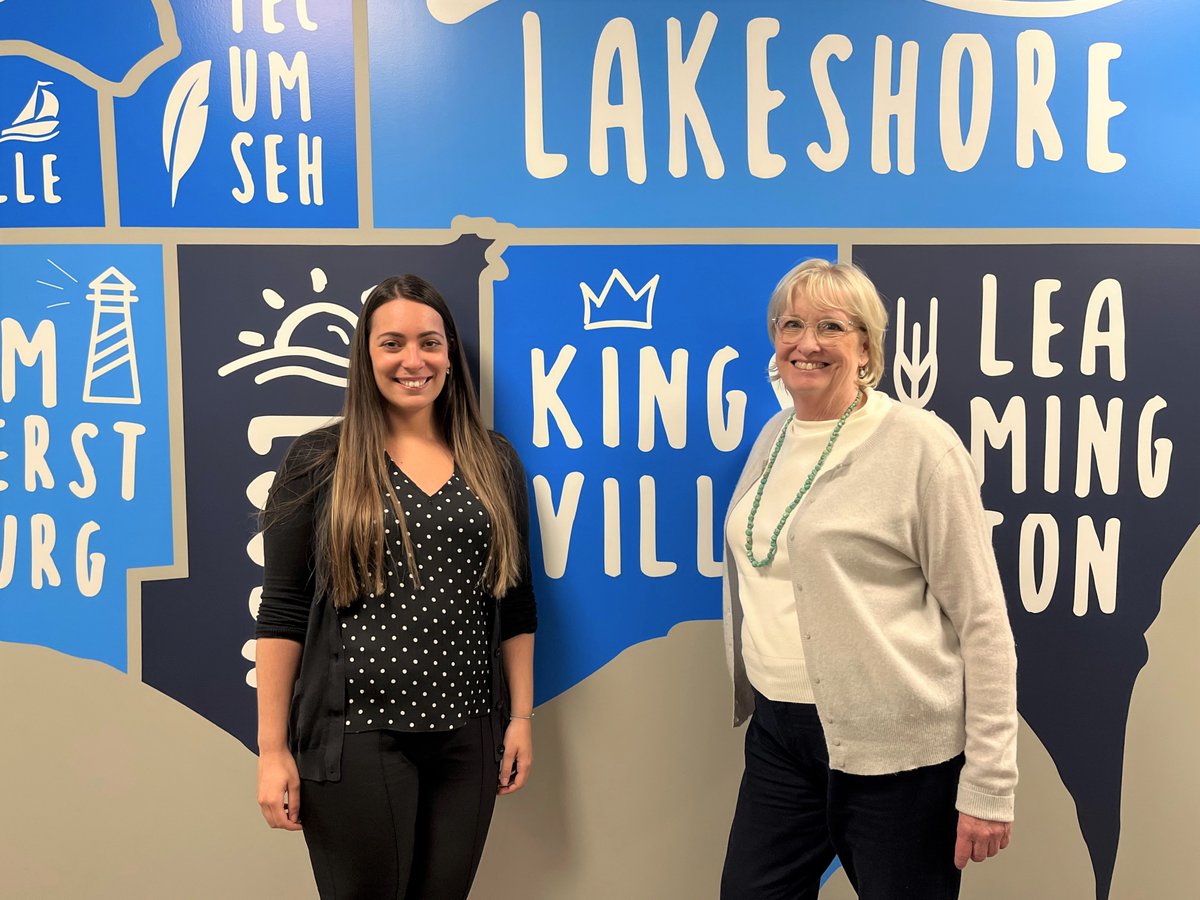 WEsmallbusiness's tweet photo. Are you a Windsor-Essex entrepreneur looking to start or expand your business? Our business advisors are here for YOU! Book a FREE consultation with one of our business advisors, or visit our website for further resources: https://t.co/A2I1qOzNyM #EconDevWeek23 https://t.co/U14BAZZ3UB