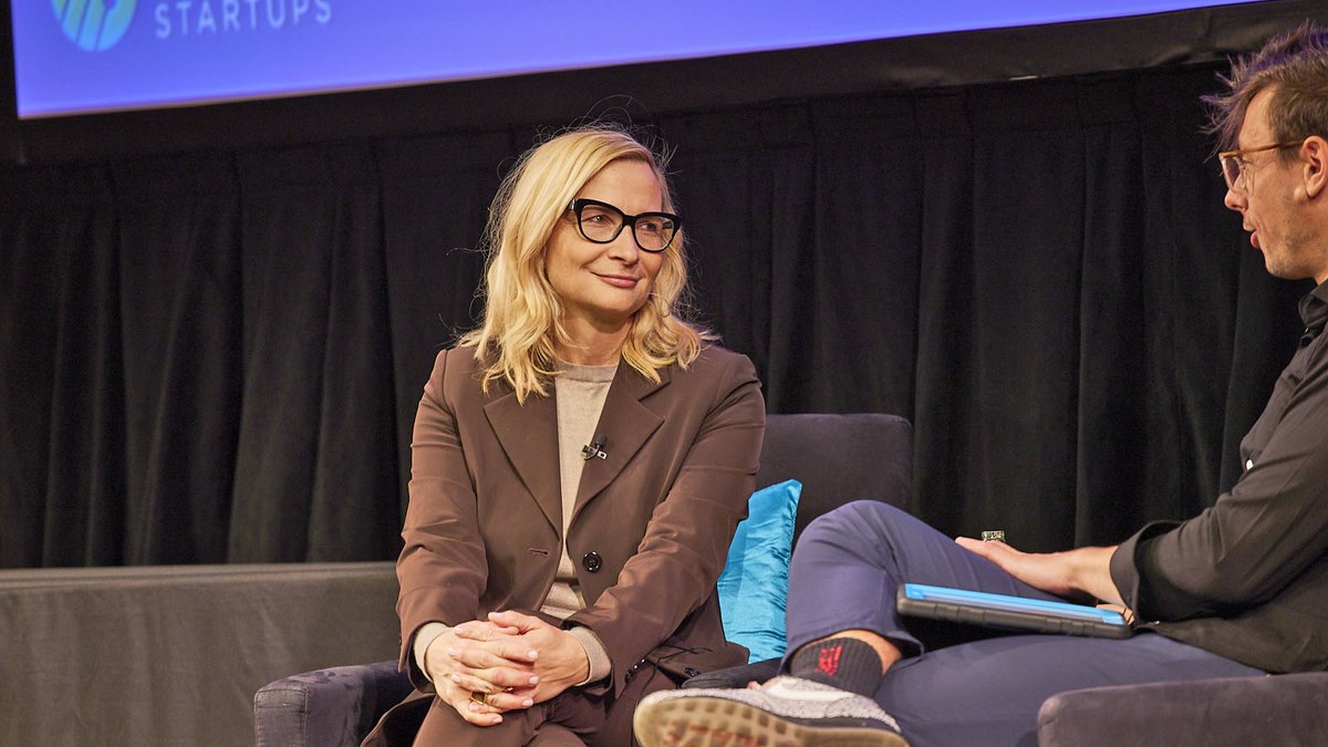 Cravath's tweet image. Cravath partner Jelena McWilliams speaks at @EmpireStartups’ Empire Fintech Conference during #NYFinTechWeek 2023 bit.ly/42K1Ett