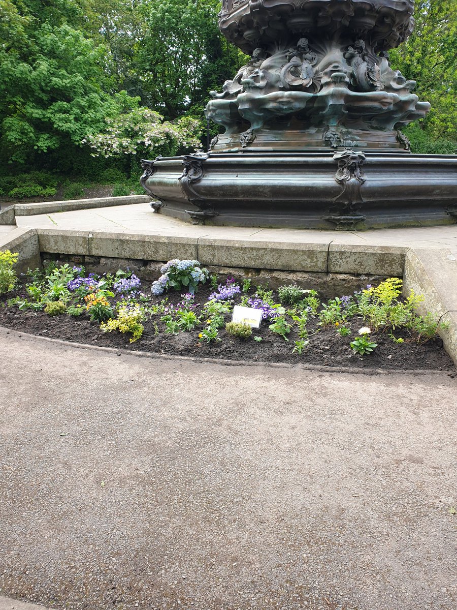 JoGibsonUCLAN's tweet photo. Thank you to @ILoveSeftonPark for the lovely #Eurovision #ErosVision flowerbeds ! https://t.co/BjsYIxDuDi