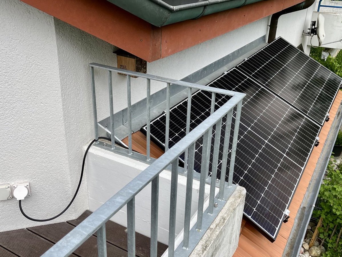 andri_h's tweet photo. @msebel Funktioniert einwandfrei, vielen herzlichen Dank! 
Und gab sogar an einem durchzogenen Tag wie gestern fast 2kWh 😊 https://t.co/nc9gYtEZuB