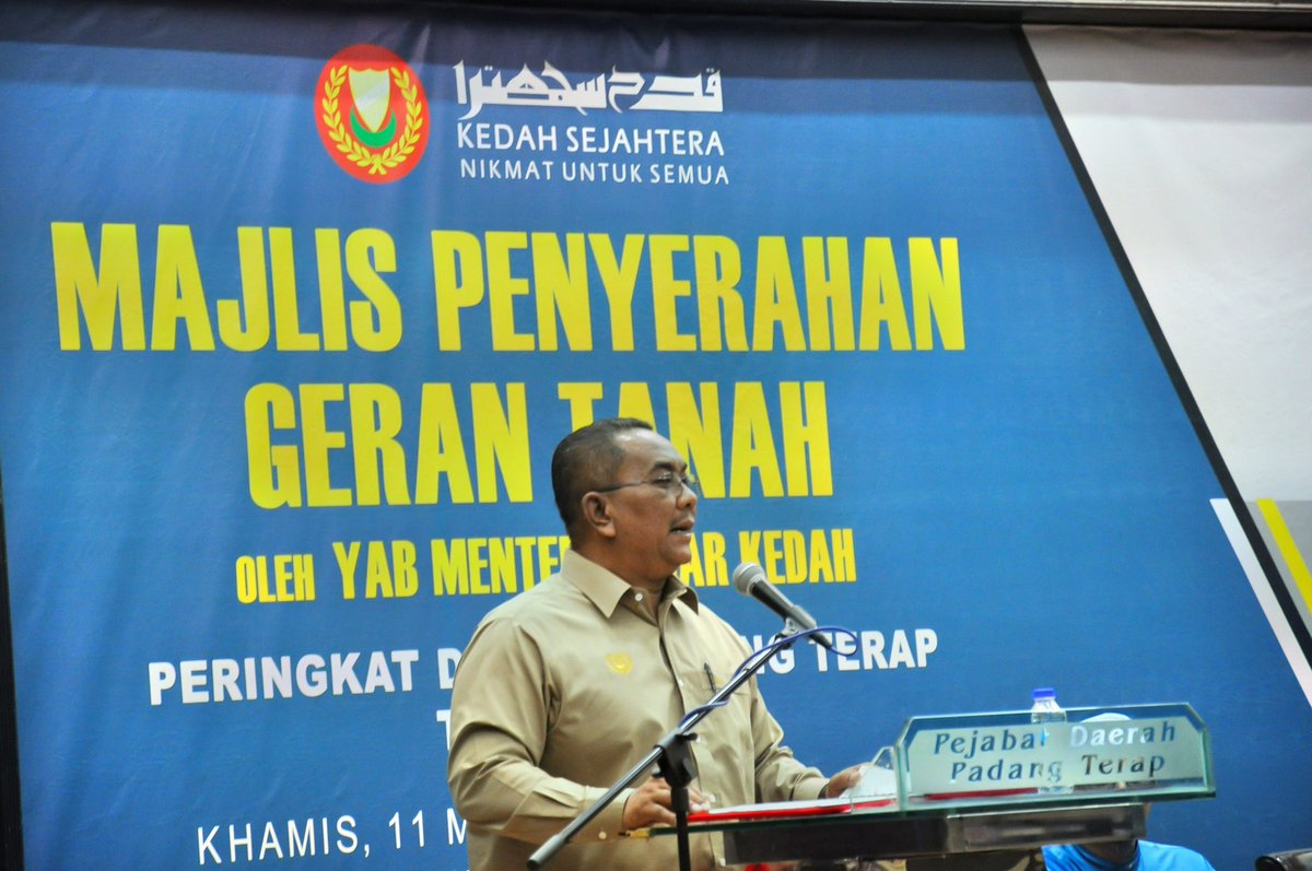 pdtpadangterap's tweet photo. 𝐌𝐀𝐉𝐋𝐈𝐒 𝐏𝐄𝐍𝐘𝐄𝐑𝐀𝐇𝐀𝐍 𝐆𝐄𝐑𝐀𝐍 𝐓𝐀𝐍𝐀𝐇 𝐃𝐀𝐄𝐑𝐀𝐇 𝐏𝐀𝐃𝐀𝐍𝐆 𝐓𝐄𝐑𝐀𝐏

𝟏𝟏 𝐌𝐄𝐈 𝟐𝟎𝟐𝟑 ( 𝐊𝐇𝐀𝐌𝐈𝐒) https://t.co/wFPT2vcrCj