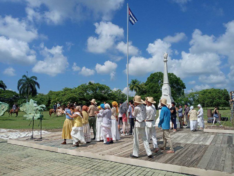 Se engalano los "Potreros de Jimaguayu", y el pueblo Camagueyano participaron juntos a las autoridades de esta provincia, en el acto por el 150 aniversario de la caída en combate del mayor general Ignacio Agramonte Loynaz!!... #ElMayorVive #CubaViveEnSuHistoria