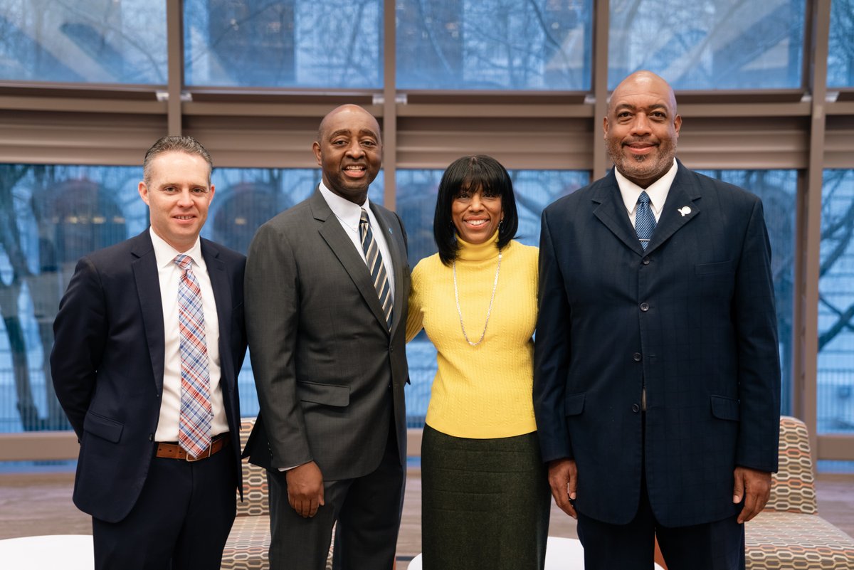 ClevelandReads's tweet photo. Join the Challenge!
Recently, the Cleveland Public Library Foundation hosted a breakfast and conversation on the economic and workforce benefits of improved literacy.
Join the Challenge: visit https://t.co/2wPxCpqDVl
#clevelandpubliclibrary #clevelandreads https://t.co/v90WU7Od8I