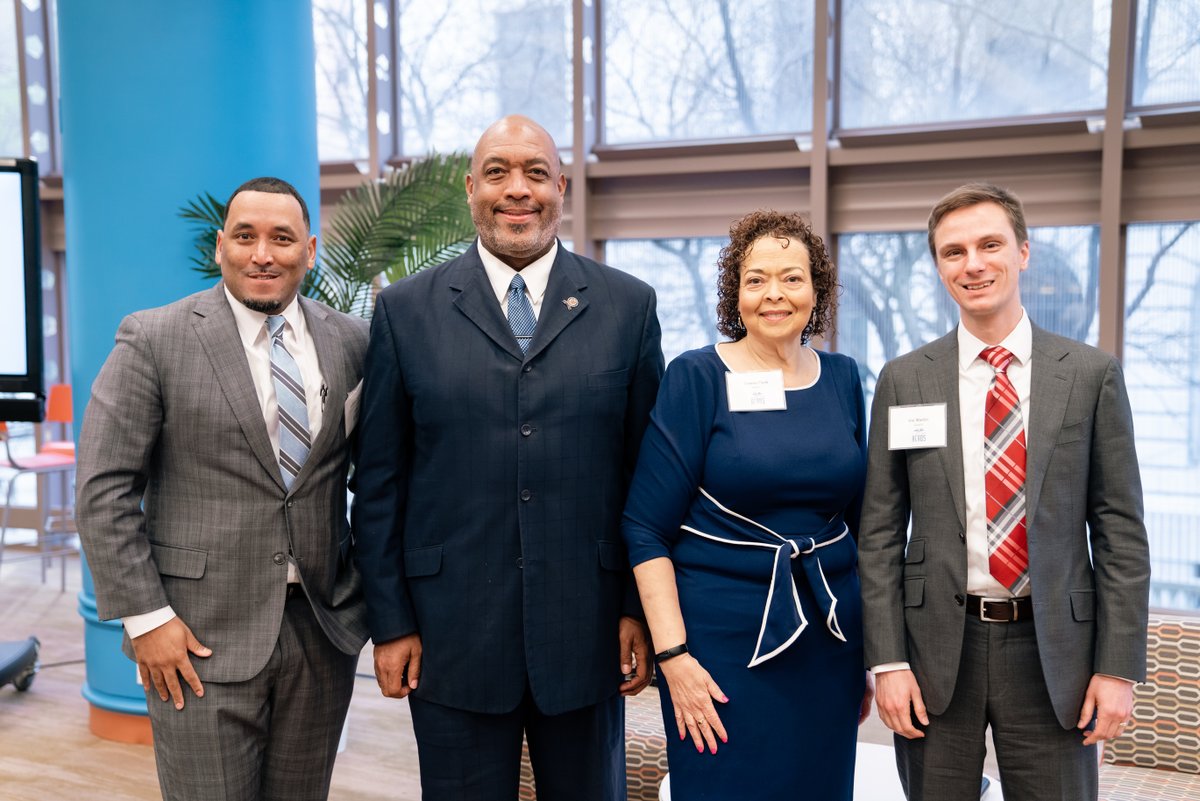 ClevelandReads's tweet photo. Join the Challenge!
Recently, the Cleveland Public Library Foundation hosted a breakfast and conversation on the economic and workforce benefits of improved literacy.
Join the Challenge: visit https://t.co/2wPxCpqDVl
#clevelandpubliclibrary #clevelandreads https://t.co/v90WU7Od8I