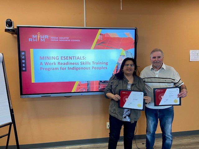 MiHRCouncil's tweet photo. MiHR was happy to work with Tim and Joyce again in partnership with @OshkiPimache & @NewmontCorp Musselwhite. This dynamic duo completed their Train the Trainer refresh for #MiningEssentials. Contact essentialskills@mihr.ca to learn about delivery site funding support available. https://t.co/jzKUf8VqxU