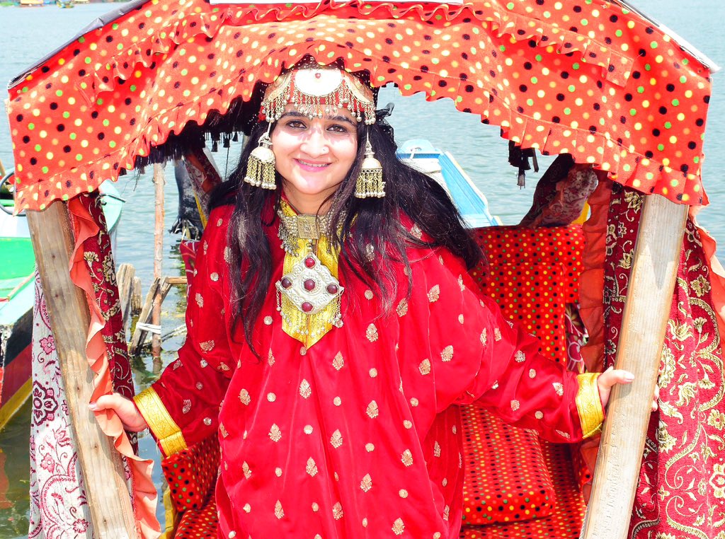 Here’s my “Drop something red from your gallery” post!😀