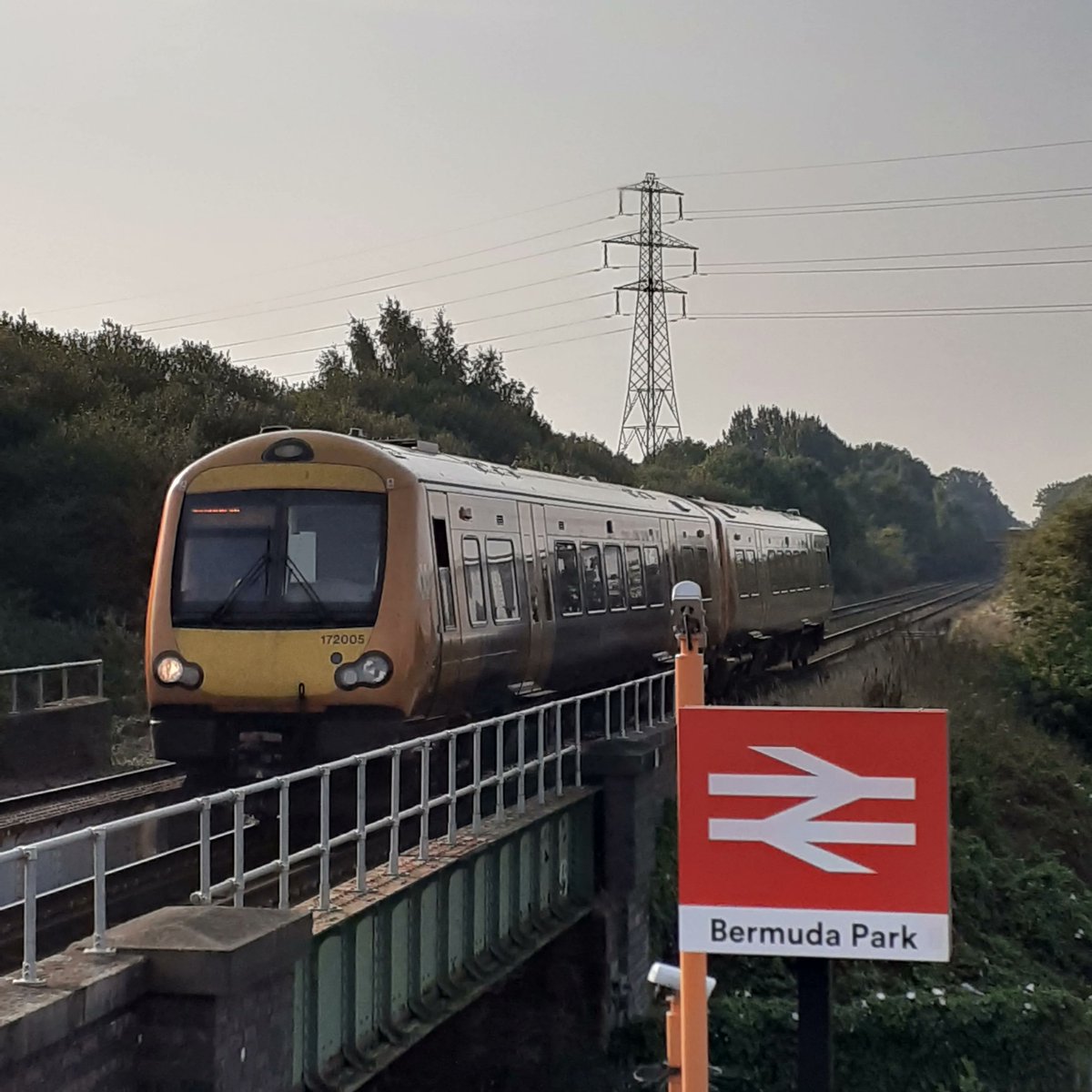 Can you help @HeartCRP to name the new Nuneaton - Leamington Railway Line? They are looking for suggestions from local communities to find a name that reflects the area. Closing date for entries is 27th May 2023! Find out more & enter your suggestion at buff.ly/44Ta7w8