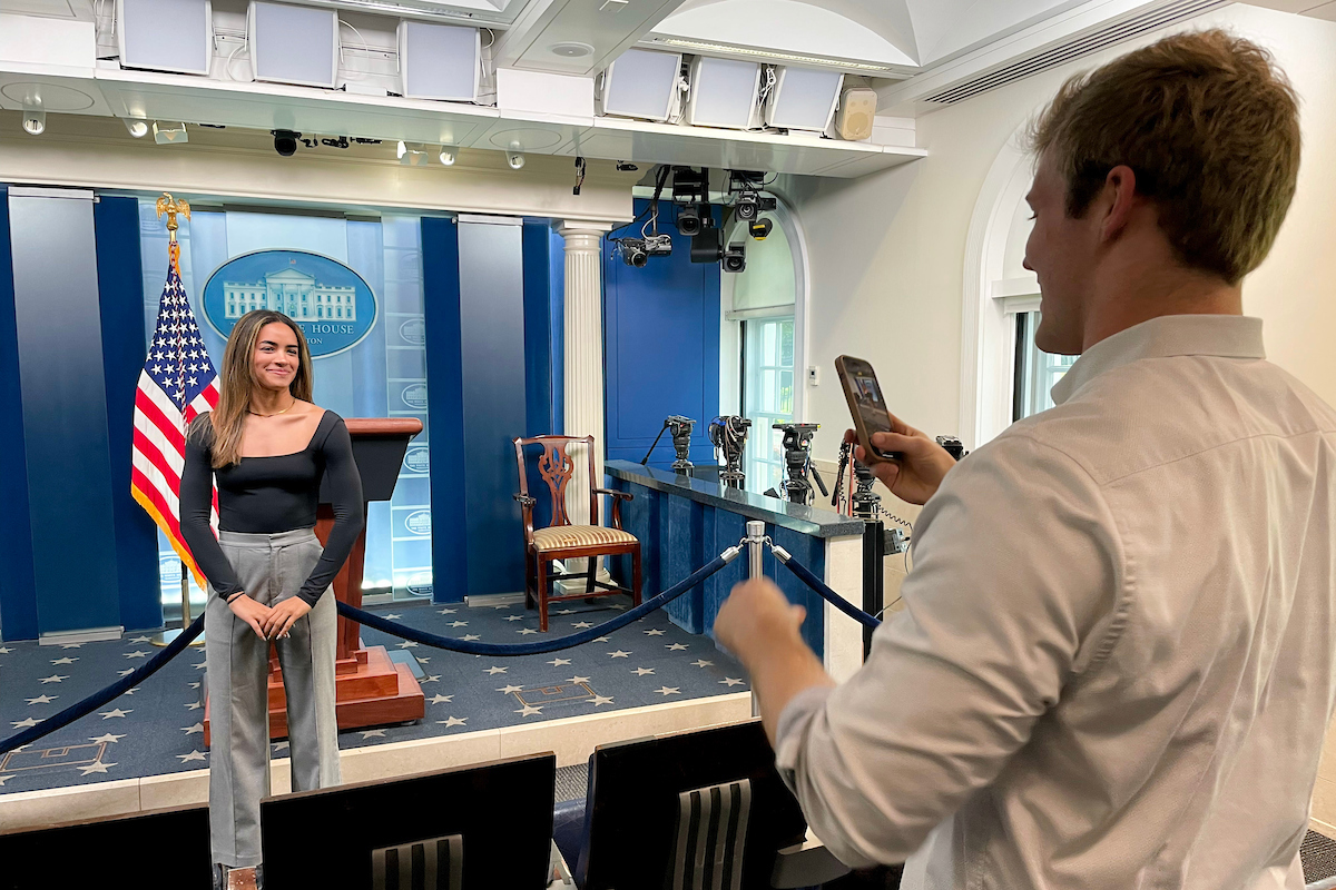 Spring officially sprung in April!

From Folk Choir concerts to the Fisher Regatta, warm weather brought us outdoors on campus. Farther from home, student athletes visited <a href="/ND_FedRelations/">Notre Dame Washington Office</a> for a discussion on the state of college athletics. 

See more: go.nd.edu/048328