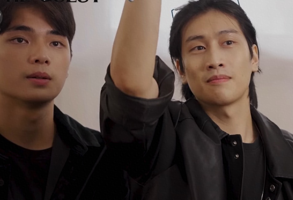 juju00lynn's tweet photo. Hands up，Quickly😆🙋‍♂️🙋‍♂️🙋‍♂️🖤
#BeOnGame https://t.co/RUHeOdeWhW
