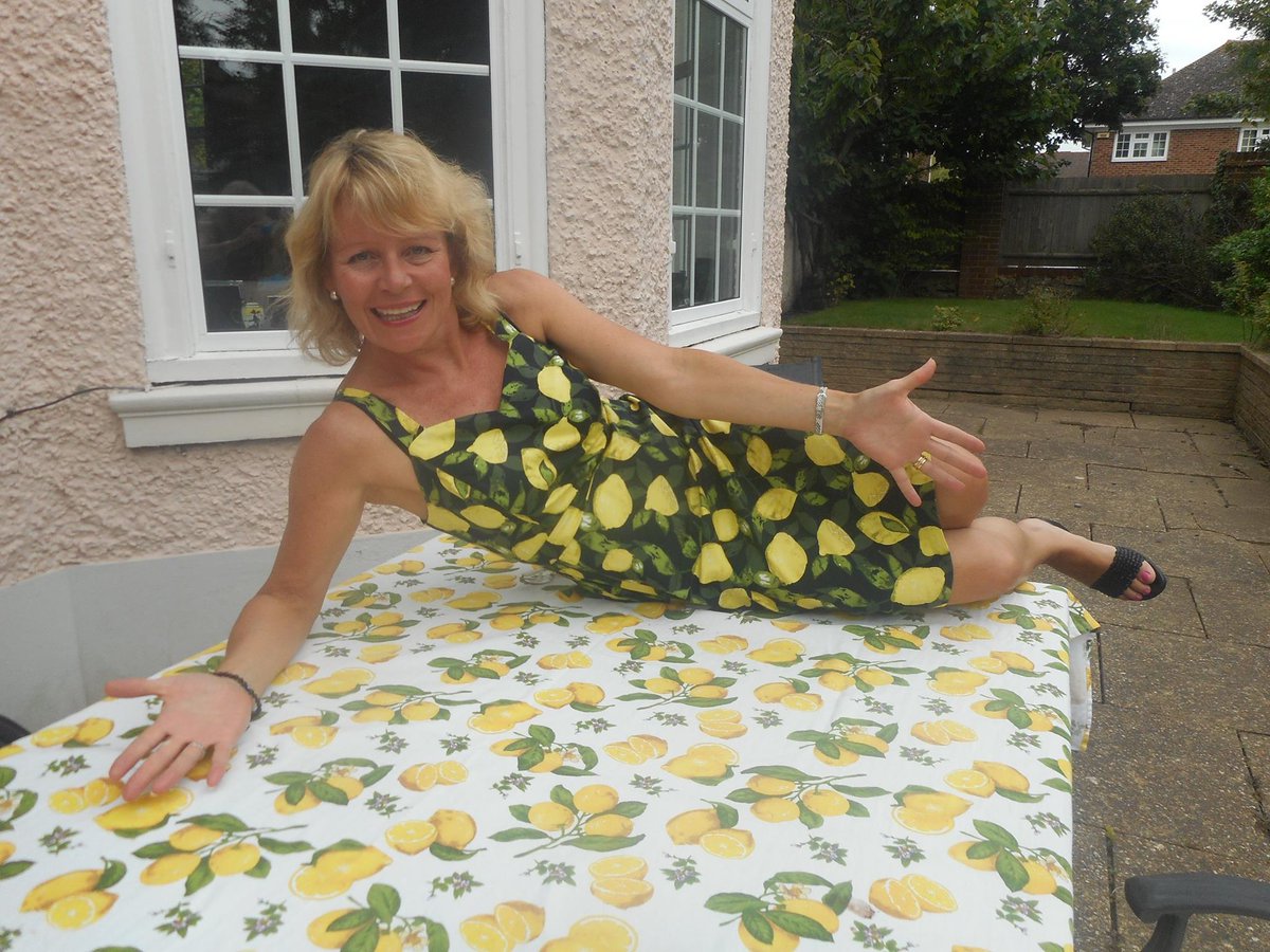 @MrTimDunn I turned up at a friend's party dressed as the tablecloth!