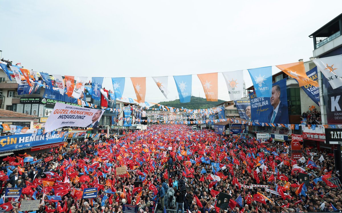 RTErdogan's tweet photo. Muhteşem Mamak, muhteşem Altındağ! Teşekkürler! 🇹🇷 https://t.co/d9i7xikqWE