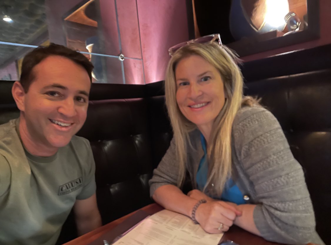EvanNierman's tweet photo. While in Atlanta this past week I got to meet with the smart and relentless head of Red Banyan’s crisis team @mamabirddiaries. It’s always nice to see the #team in person. 
#redbanyan #PublicRelations https://t.co/gBNhfbSVb2