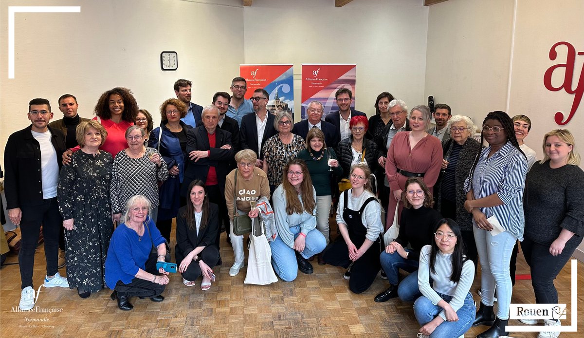 C’est officiel ! La convention de partenariat triennale entre l'AF Rouen-Normandie et <a href="/Rouen/">Ville de Rouen</a> a été renouvelée, en présence du Maire <a href="/NicolasMayerNMR/">Nicolas Mayer-Rossignol</a> !🤝 

Nous poursuivons ainsi notre étroite collaboration sur des thématiques qui nous sont chères.

#rouen2028 #partenariat