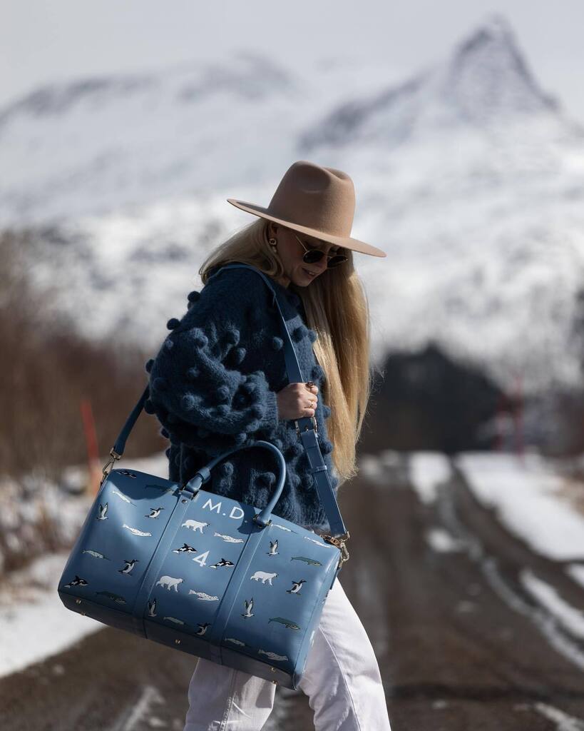 VTChild's tweet photo. Dreaming about Norway Lofoten Islands 🇳🇴 The beauty of this place is simply staggering 💦 Thank you @martidamska for the amazing pictures 💙 #arcticbag #lofoten #verytroubledchild https://t.co/RL47wsUoyL https://t.co/yidMTsaKUU