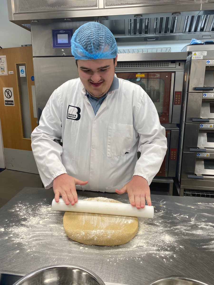 breadbeyondUK's tweet photo. Plenty of smiles from young baker Kaylan while working away in the bakery this week https://t.co/pVkV7bT5Xn