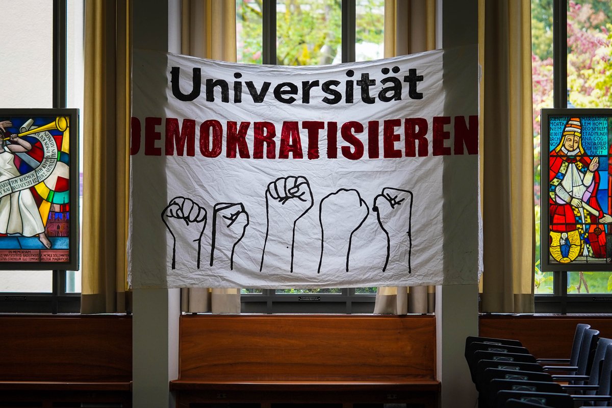 EndFossil Schweiz tweet media