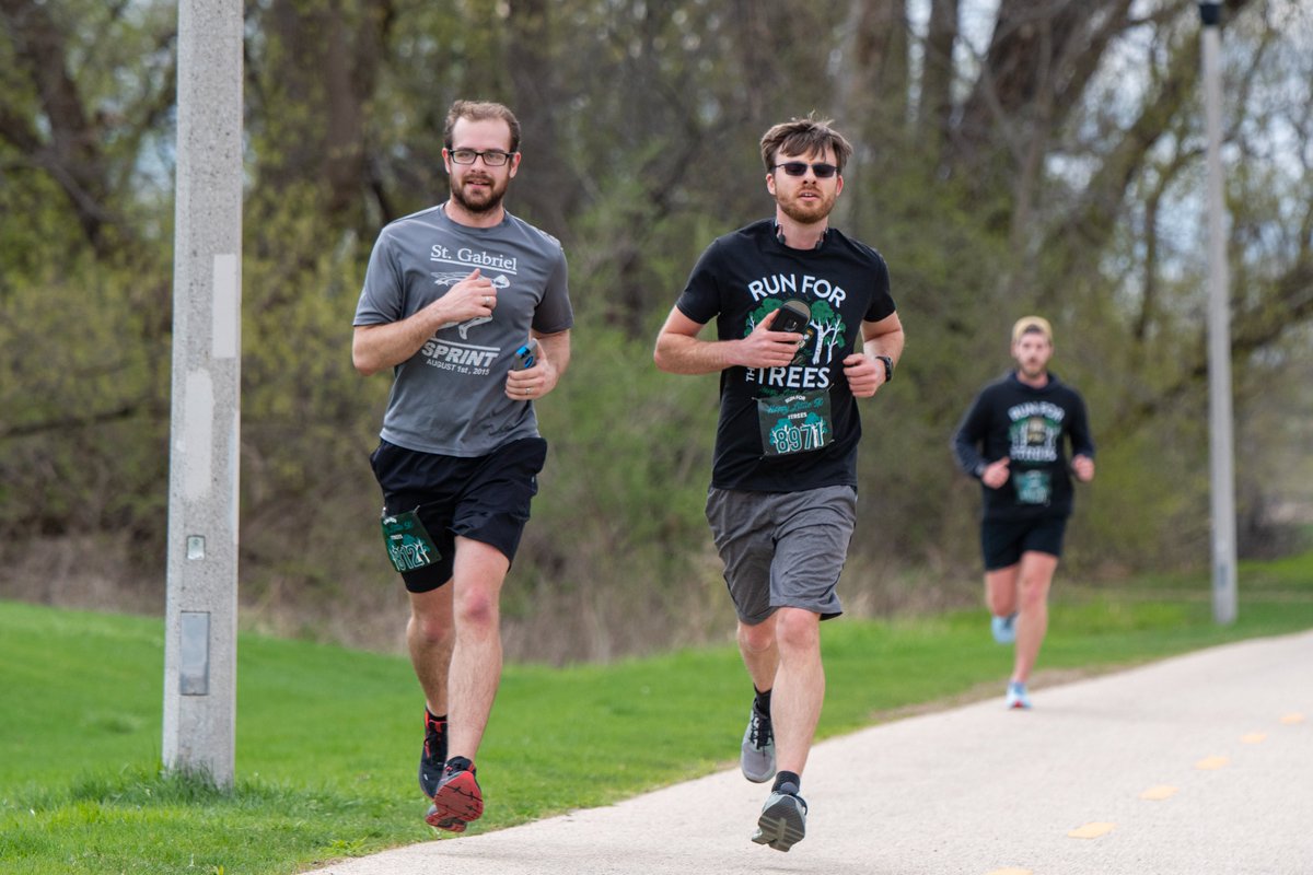Virent_'s tweet photo. 🏃‍♀️ #RunForTheTrees 🌲

Recently, #Virent employees participated in our very own Run For The Trees: Happy Little 5K to raise money for the Wisconsin Department of Natural Resources (@WDNR).

Check out some 📸’s of our team in action 🏃‍♂️.

#Sustainability #SaveTrees