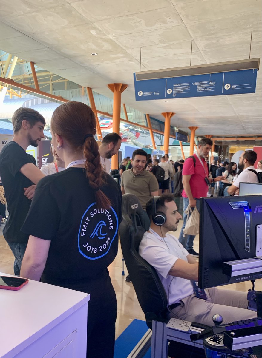 fmit_group's tweet image. Having a blast at the JOTB event! So much fun being with the FMIT team! #JOTB #FMIT #teamwork #jotb23