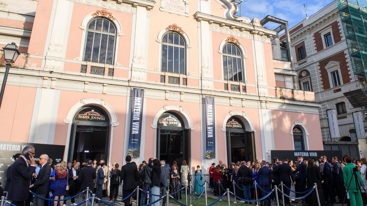 ErionSistema's tweet photo. “Materia Viva” il Docufilm promosso da #ErionWEEE in collaborazione con Libero Produzioni è stato presentato mercoledì 10 maggio a Roma. Talent ed esperti si sono uniti per sensibilizzare gli italiani sui temi di #sostenibilità, #economiacircolare e #RAEE https://t.co/b0XiPTIlcf https://t.co/5TvmQg2uQx