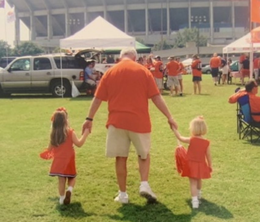 JeffHolley99's tweet photo. As you walk across the stage today to receive your @ClemsonUniv degree, know that friends & family - even those no longer with us — walk with you! Yesterday, today, and #Alway ! 🧡
#ClemsonFamily #ClemsonGraduation
@agfloyd00 @bryant_berkley https://t.co/39eDlvRwGt