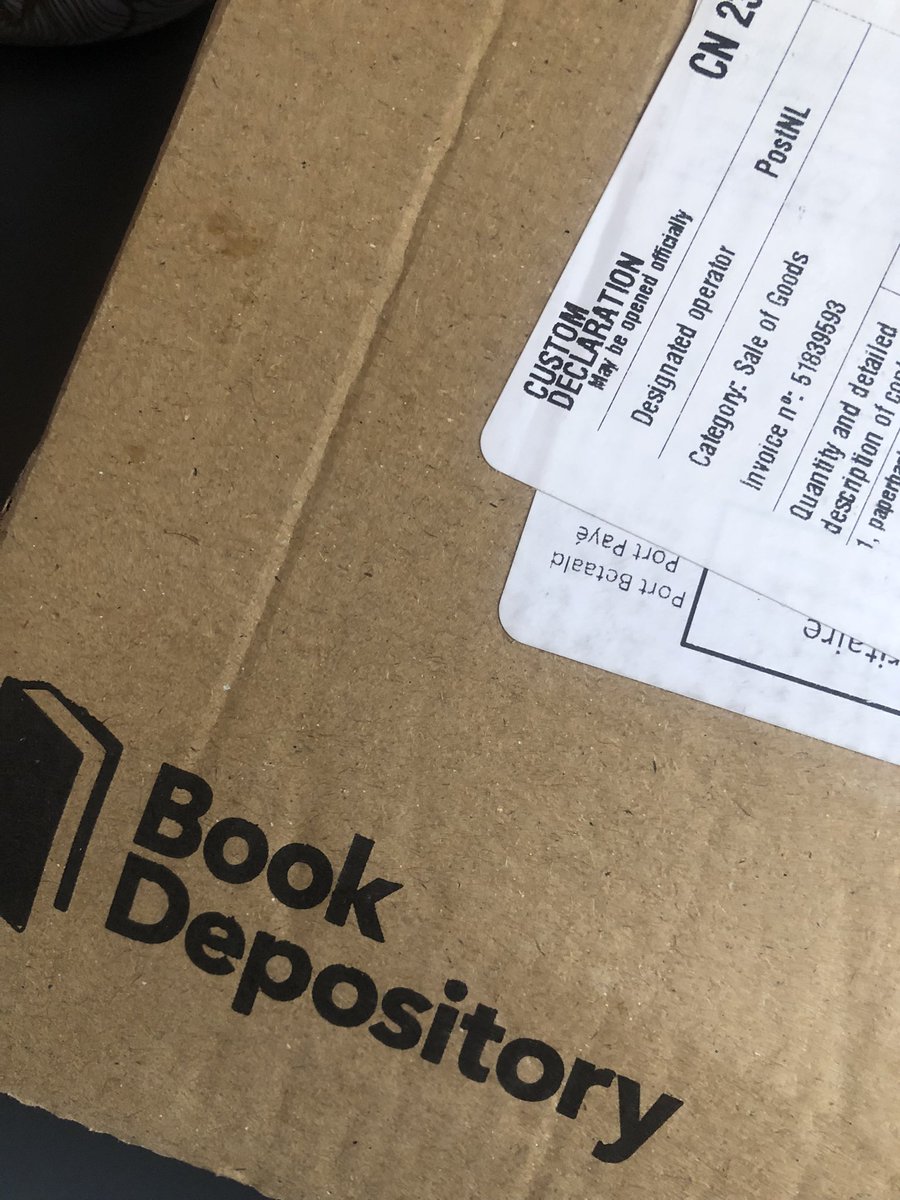 marianaperussia's tweet image. Y llegó el último 🥺. Gracias por todo, #BookDepository 🫡