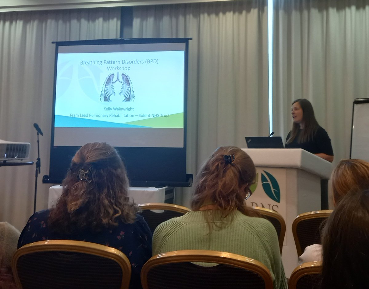 Carsthom's tweet photo. Fascinating discussion with Kelly Wainwright on Breathing pattern disorders. Tips on quick wins #arns23 #vivisol https://t.co/PQpUq4J0Z9