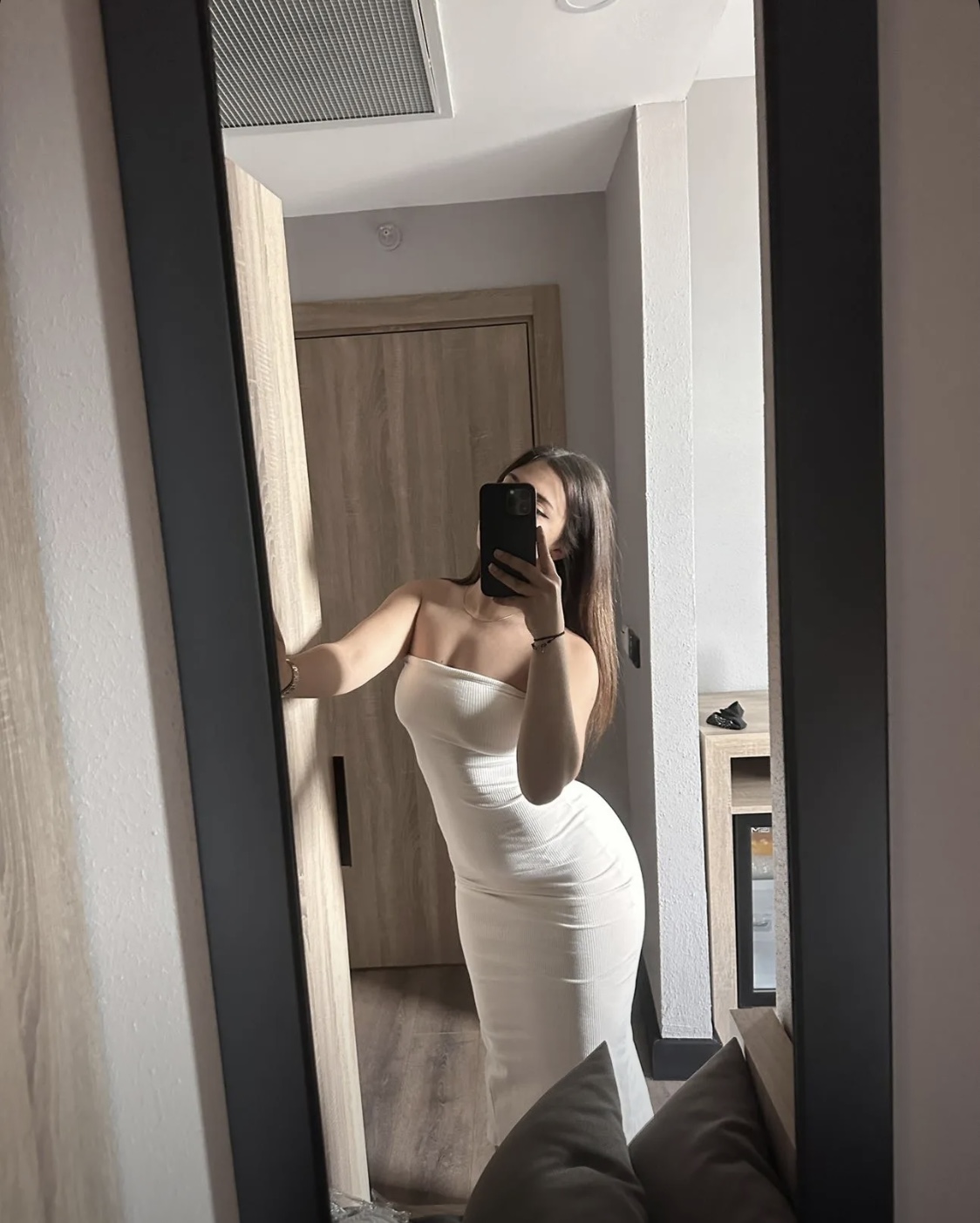 Lashwana 🇩🇿🇫🇷 on X: Jai sorti ma robe de petasse hihi  t.comgOXYlzBjX  X