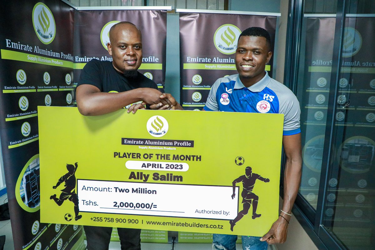 🏅 Ally Salim amekabidhiwa Tuzo ya Mchezaji Bora wa Mashabiki (Emirate Aluminium Profile Simba Fans Player of the Month) mwezi Aprili, 2023. #WenyeNchi #NguvuMoja