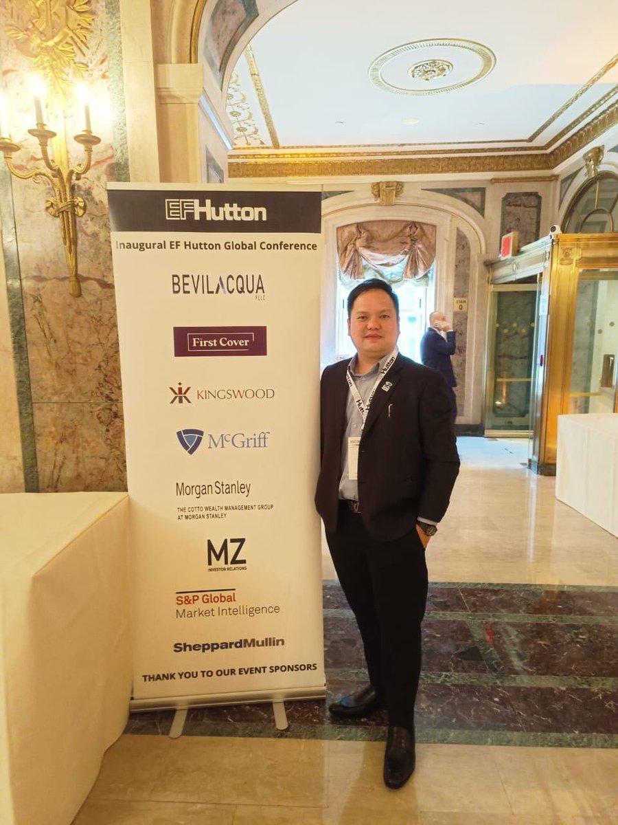 TGInc_TGL's tweet photo. Our CEO Sam Teo & Independent Director Jeremy Roberts enjoyed sharing Treasure Global's story & the driving forces behind our digital technology advancements at the Inaugural #EFHutton Global Conference yesterday. For a 1x1 meeting this week in NYC, contact TGL@kcsa.com $TGL https://t.co/JJkljbrv0m