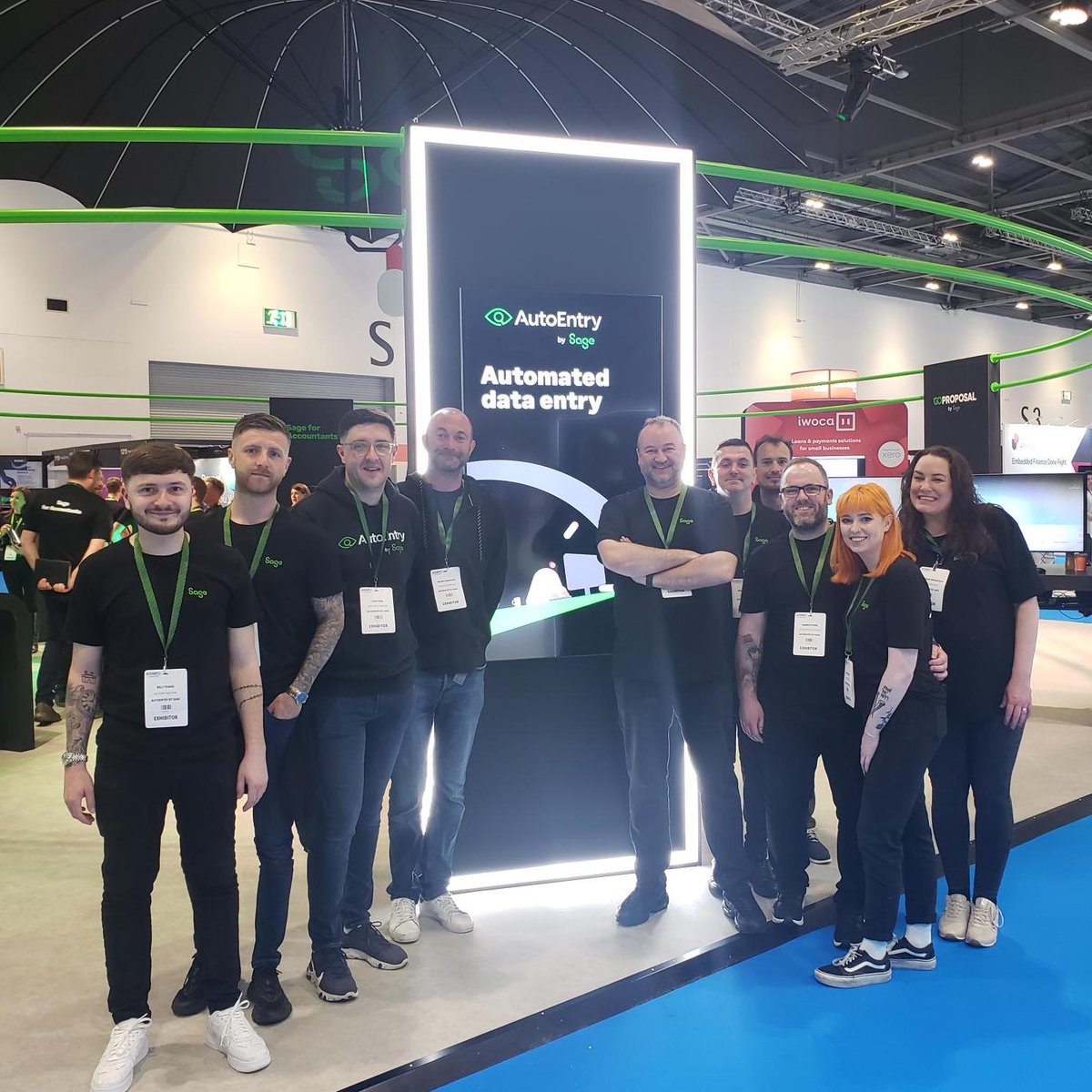 AutoEntry tweet media