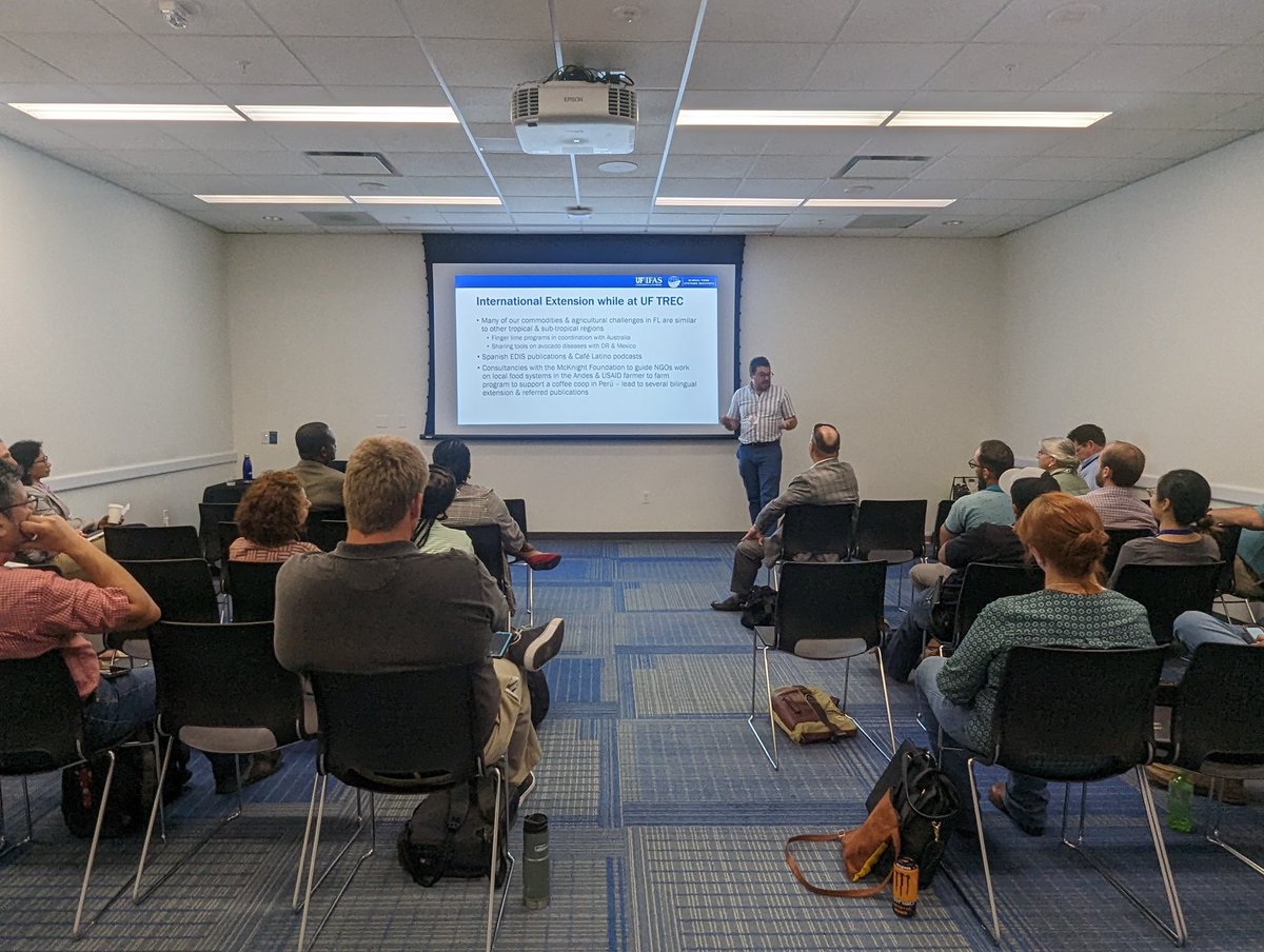 tsabocito's tweet photo. Presenting on my international extension experience with @GFSI_UF_IFAS at @UF_IFAS Extension symposium @UFTropical @UF_IFAS_FRED https://t.co/ZdReqsl3NM
