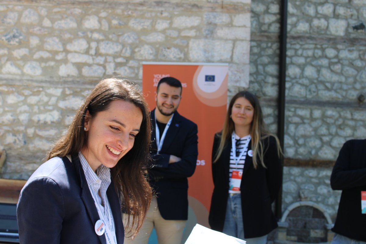 WeBalkans's tweet image. ✉️ Elections
⚖️ Political rights
🤝 Youth participation

#YEAs continue the #IDecide Awareness Campaign on local elections in #Albania 🇦🇱