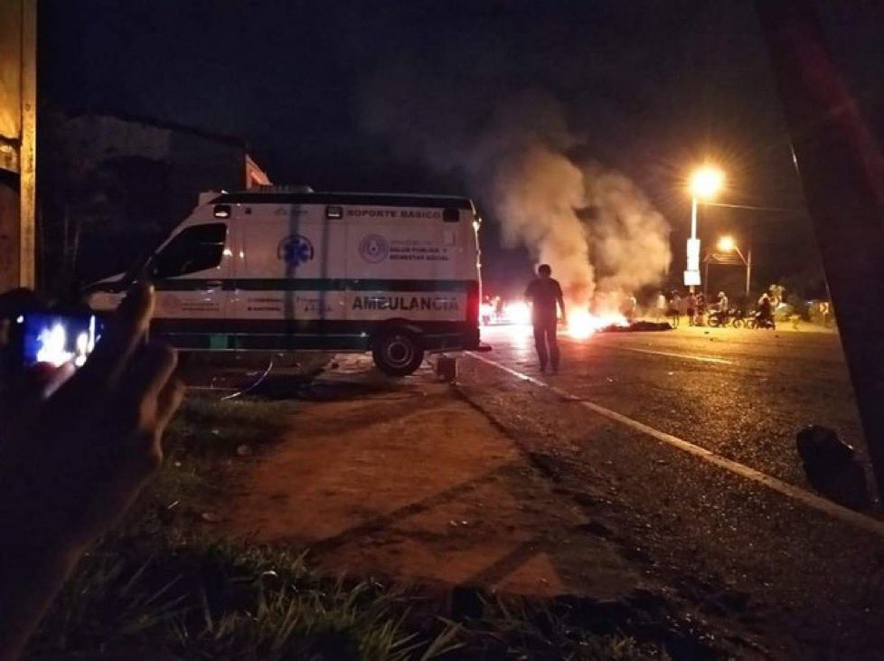 Se confirmó la primera muerte de una señora en el IPS, por complicaciones

Su ambulancia habría sido retenida por los payistas en la ruta

Les quiero escuchar a los defensores de los Derechos Humanos, a los que están preocupados por las detenciones, y quieren LEGALIZAR EL CAOS‼️