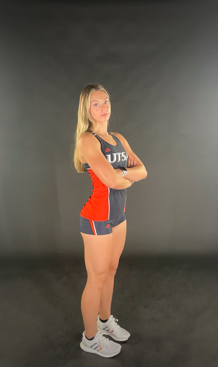 bellabickham's tweet image. I am happy to announce that I will be continuing by academic and athletic career at The University of Texas at San Antonio! Thank you to all of the coaches that took the time to recruit me. Excited for the next four!! #goroadrunners 🤙🏼