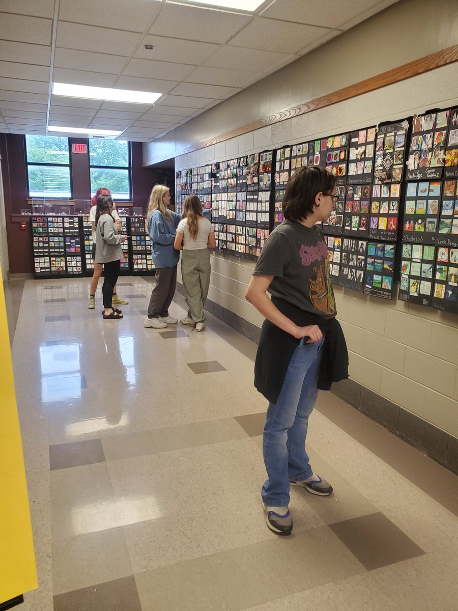 Mini Art Show is in full swing! Come by and claim you favorite mini masterpieces today!!

<a href="/JeremyBrownCHS/">CHS Principal Page</a> <a href="/thepatrickburnz/">Patrick Burns</a> <a href="/officialSPS/">Springfield Public Schools</a> <a href="/CentralBulldog/">Central High School</a> <a href="/BreanaKavanaugh/">Breana Kavanaugh</a>