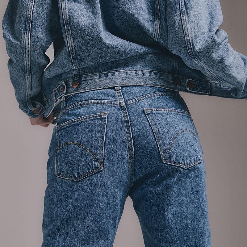 AtelierTuffery's tweet photo. C L A S S I Q U E S
Le denim originel, un jean authentique, dessiné, coupé et assemblé par les maîtres tailleurs de la maison TUFFERY depuis 1892.
👉🏻 https://t.co/fOLjLqYubR
#jeans #denim #classique #modeethique #sustainablefashion #ateliertuffery https://t.co/IFLwHMVtKu