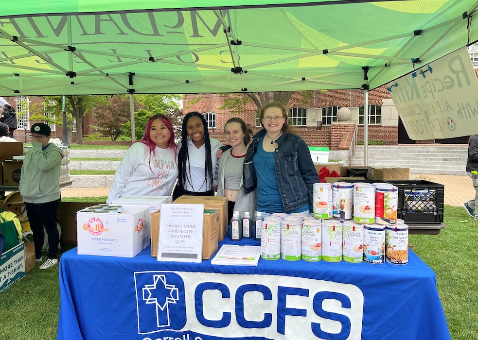 McDanielCEO's tweet photo. Over 25 #McDaniel student orgs came together for the first annual Academic Symposium Service Fair to organize small service projects for other McDaniel students. Over 600 projects were completed to benefit the local community. Thank you to everyone who participated! https://t.co/VegN9EBQAd