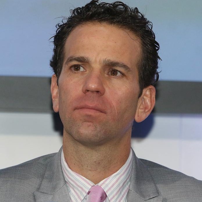 AntiTelevisaMx's tweet image. Reto públicamente a @CarlosLoret para que contesté estás preguntas:

¿De dónde sacaste tanto dinero como para tener mansiones?

¿Cuánto dinero te daba García Luna por protegerlo?

¿Cuánto millones has ganado por tus montajes?

Son preguntas que México quiere que respondas Loret.