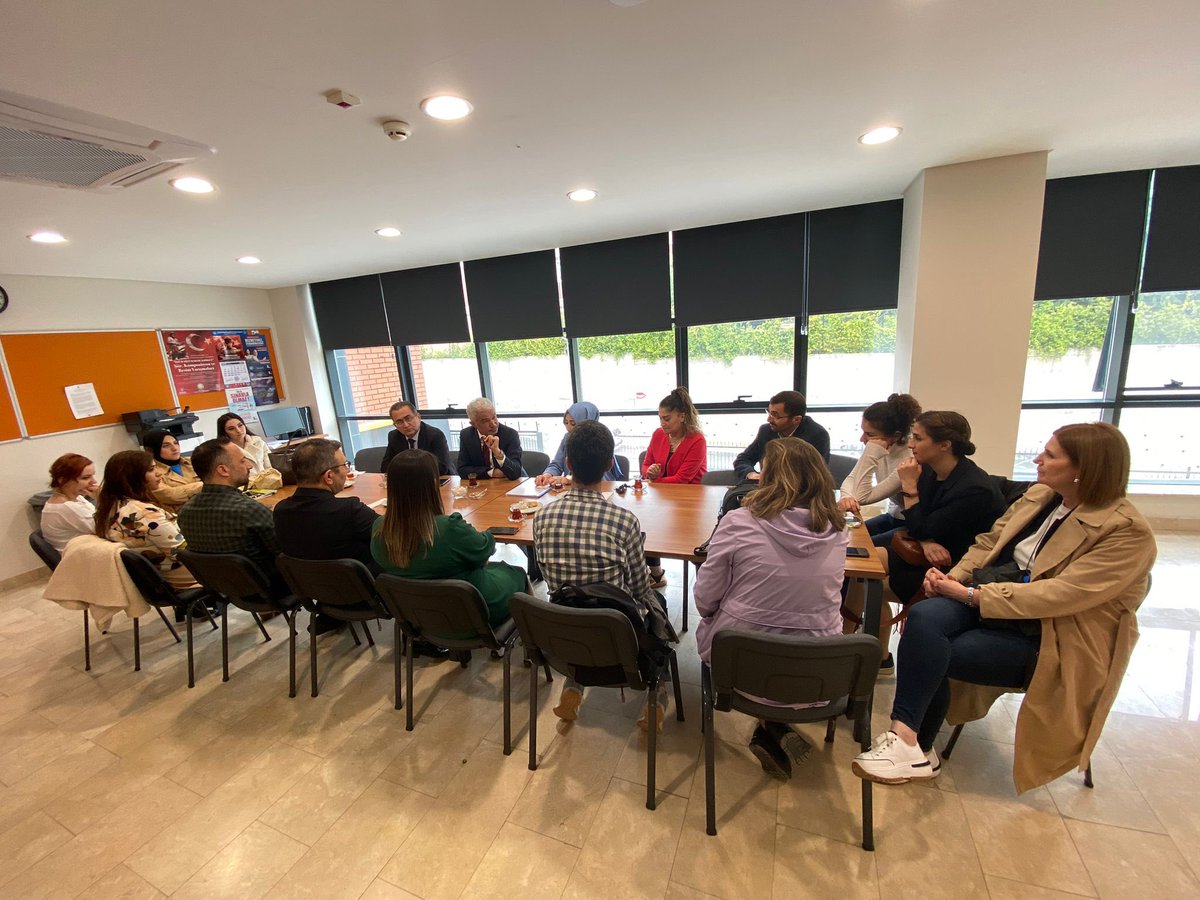 İl Millî Eğitim Müdür Yardımcısı Sn. İrfan Zeki ER ve Şube Müdürü Sn.Necdet BAYINDIR, Okul öncesi eğitim kurumlarımızı ziyaret ederek yerinde incelemelerde ve öğretmenlerle istişarede bulundu. <a href="/istanbulilmem/">İstanbul İl Millî Eğitim Müdürlüğü</a> <a href="/memleventyazici/">Levent Yazıcı</a> <a href="/mirimiran23/">Resul ÇELİK</a> <a href="/burhan131/">Burhan BAYRAK</a>