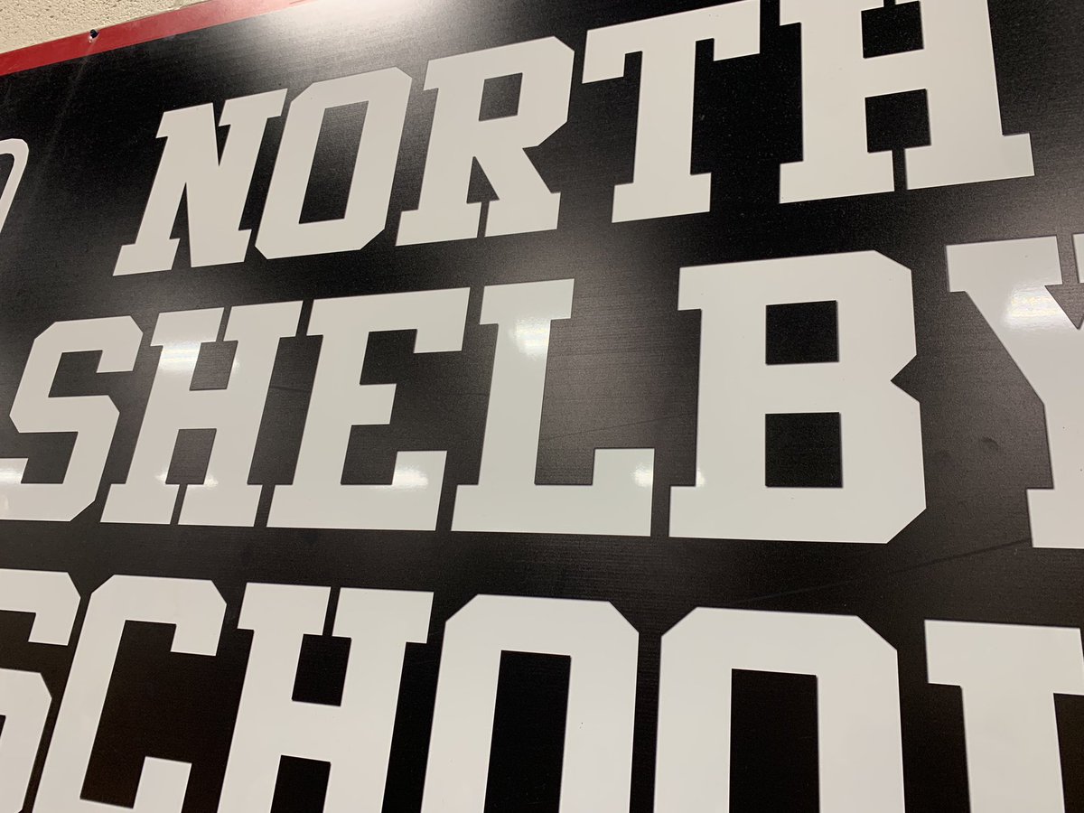 bjhunnell's tweet photo. North Shelby Graduation is ready to begin!!  Congratulations!!!👍 https://t.co/YF2vDXt4O2