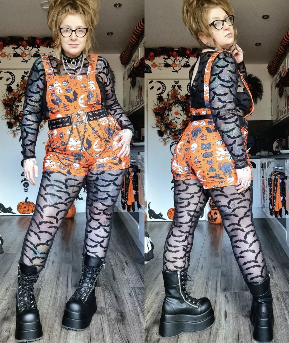 AttitudeCo's tweet photo. Can we just 🙌😍

Ericafoxspooky looks absolute insane in her new Demonia Boots! We LOVE the styling!

SHOP THE DEMONIACULT Bear 265 Platform Boot on https://t.co/Dh8zb3WdE3 now 🖤

#gothsoftwitter #gothgirl #demoniaboots #attitudeclothing #altgirl #alternative https://t.co/uOednA0RGi