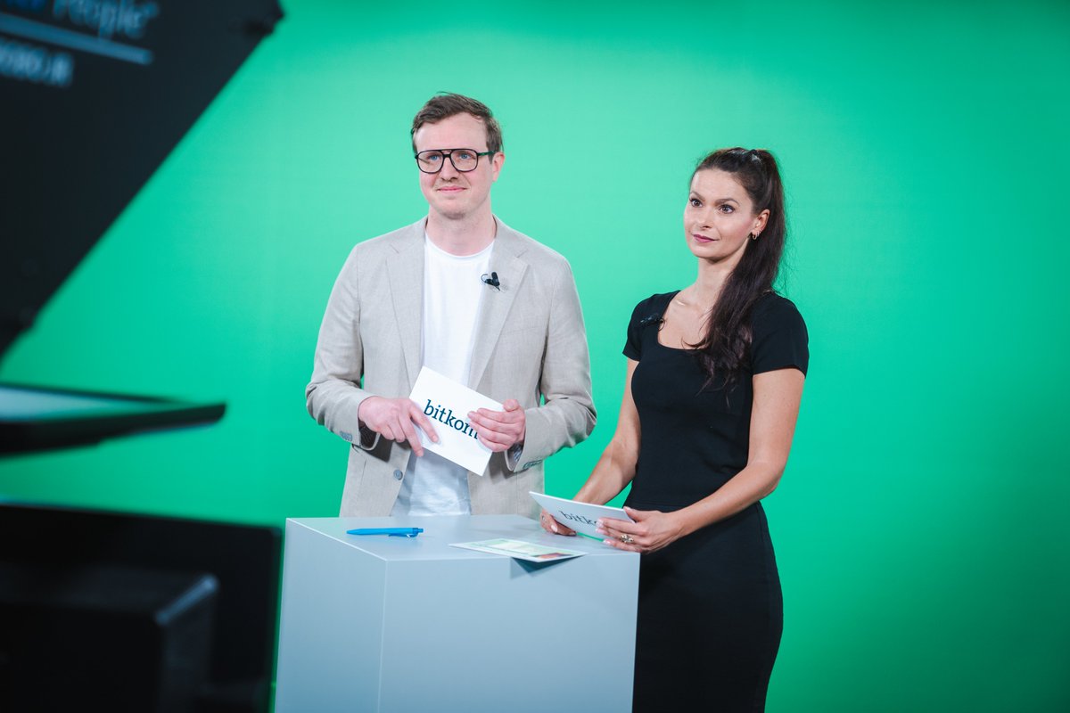Bitkom_DOffice's tweet photo. Die #doc23 liegt nun hinter uns! Herzlichen Dank an alle Teilnehmenden, Speakerinnen & Speaker sowie unsere Partner für eine erfolgreiche Konferenz. Bis zum 17. April 2024 - auf der #doc24 des @Bitkom! Alle Videos gibt es ab morgen hier 🔜 https://t.co/a5gMLJ6IX7 https://t.co/kLiVgSOz2r