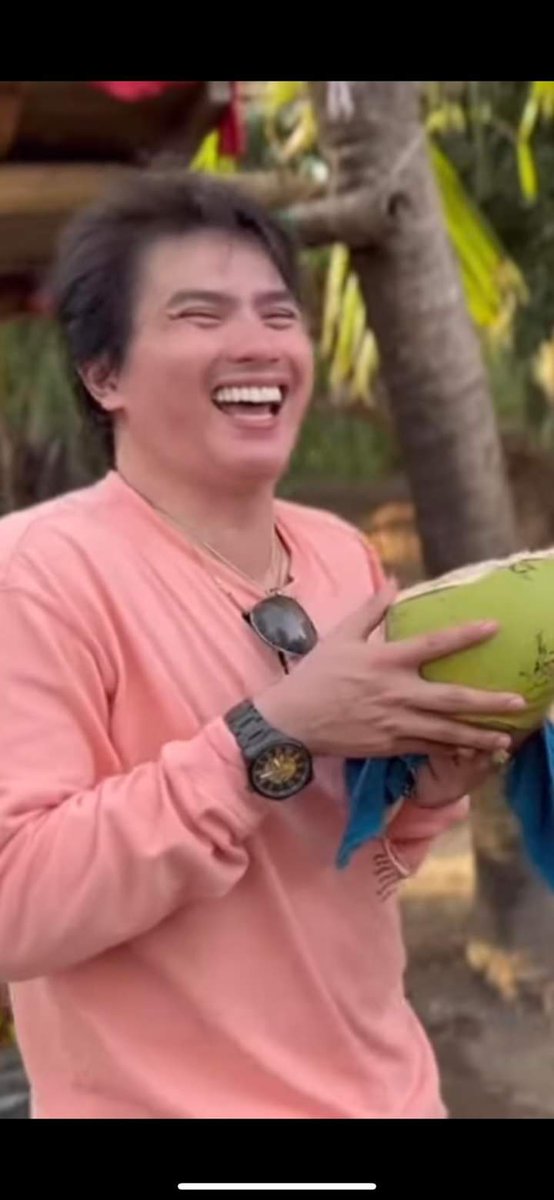 VERY HAPPY NA AMING BUNSO #MygzMolino

MAHAL KA NAMIN BUNSO
#MYGZMOLINOinAbeerden